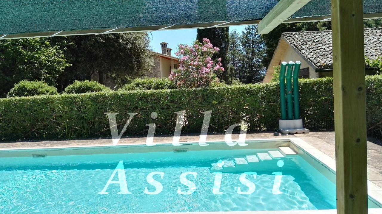 Villa Con Piscina Assisi Eksteriør billede